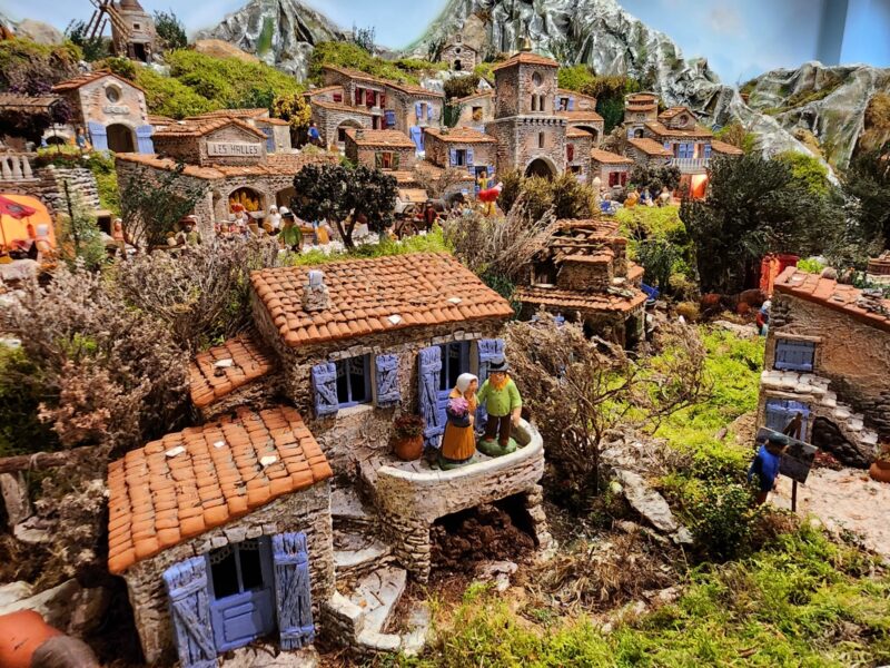 Santons Peints | Santons et décors de Provence artisanaux